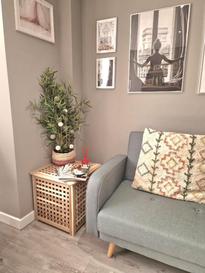 Apartamento Con Encanto En *